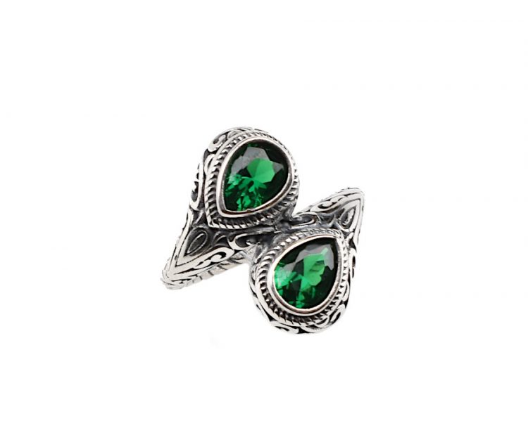 Βυζαντινό Δαχτυλίδι με Πράσινα Ζιργκόν